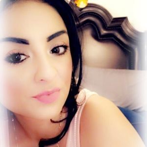 Meet your Posher, Alexis